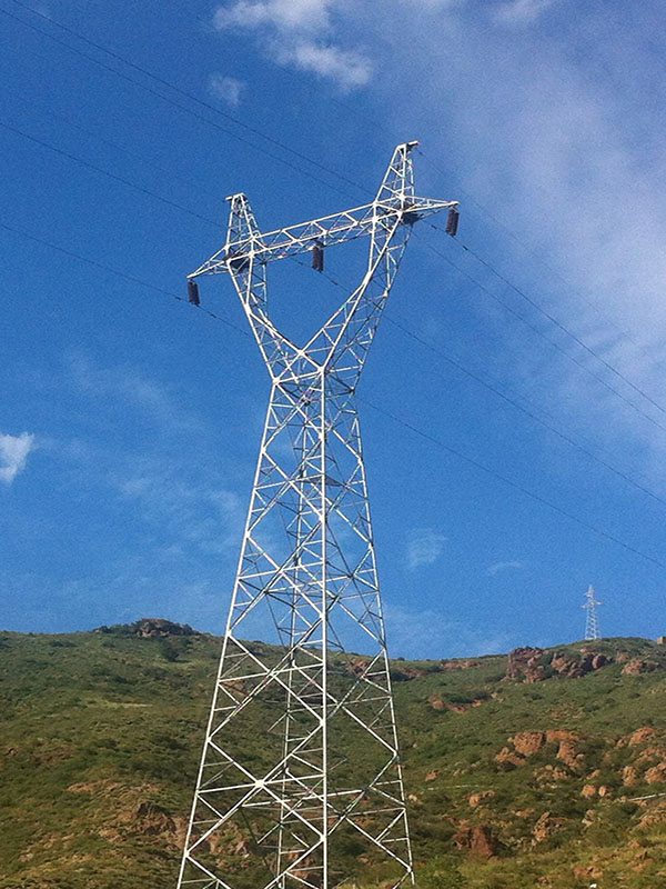 電力塔